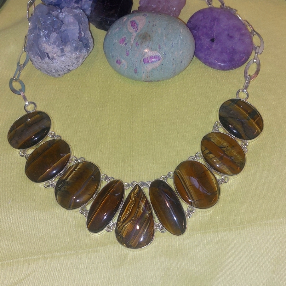 Tiger's Eye Statement Necklace - Picture 1 of 2